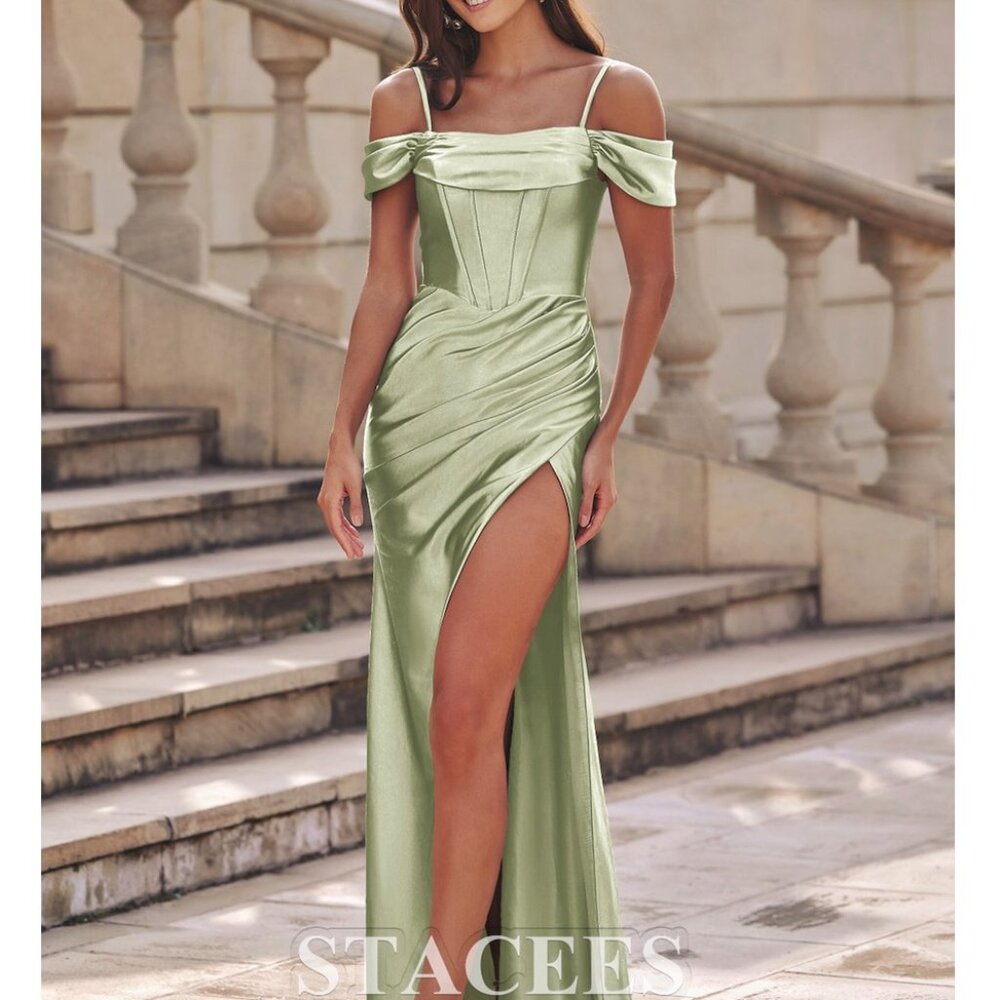 Trumpet/Mermaid Cold-Shoulder Silk like Satin Ruched Corset Slit Prom Dress